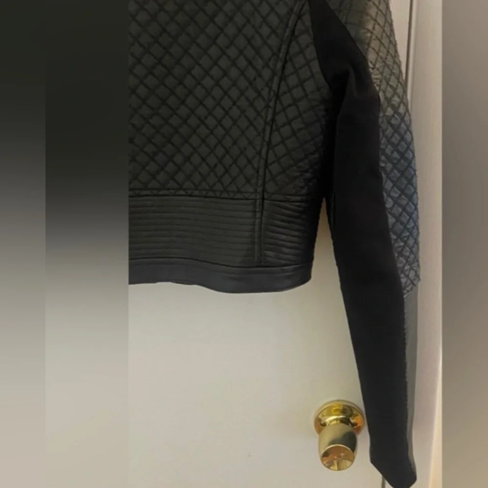 BCBC MAXAZRIA Crop Jacket - Picture 6 of 6